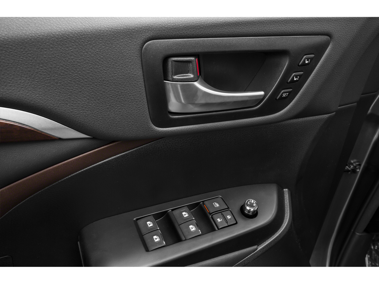 2015 Toyota Highlander Limited Platinum V6