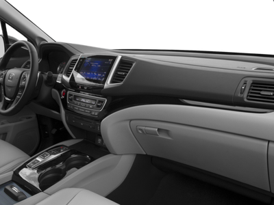 2016 Honda Pilot Touring w/Navi w/RES