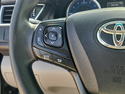 2017 Toyota Camry LE