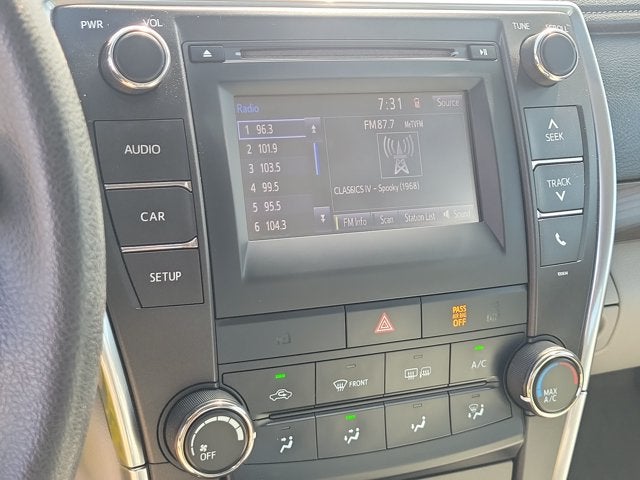 2017 Toyota Camry LE