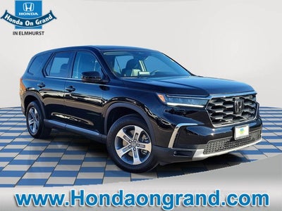 2025 Honda Pilot LEATHER