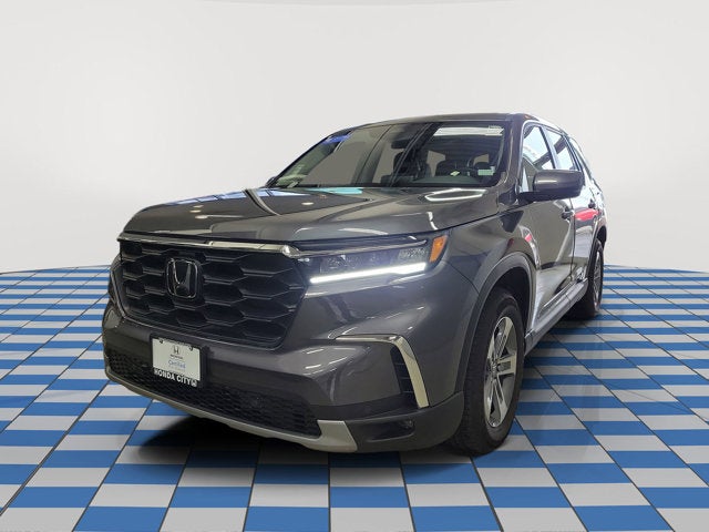 2025 Honda Pilot Base