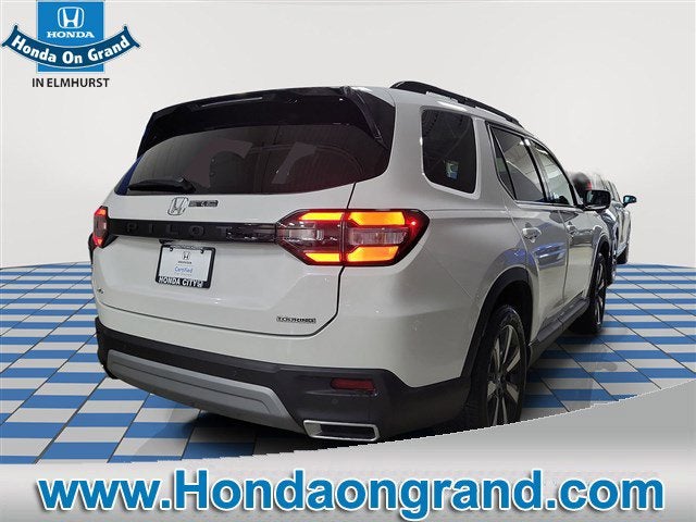 2025 Honda Pilot Base