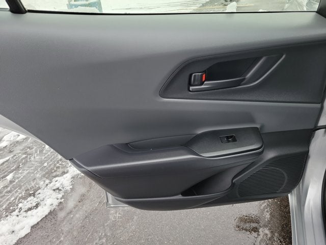 2025 Toyota Prius LE