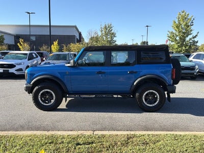 2022 Ford Bronco Base