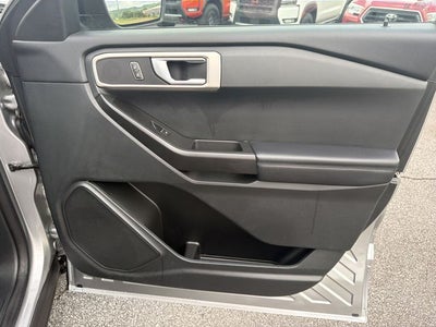 2020 Ford Explorer Base