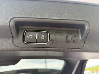 2020 Ford Explorer Base