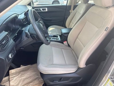 2020 Ford Explorer Base