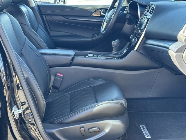 2023 Nissan Maxima Platinum
