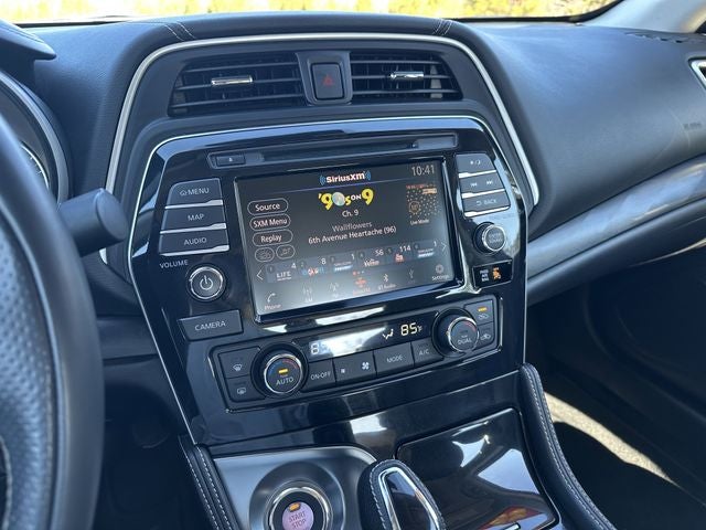 2023 Nissan Maxima Platinum