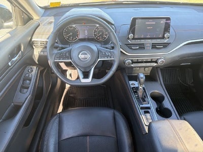 2022 Nissan Altima 2.5 SR Midnight