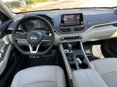 2025 Nissan Altima 2.5 SV