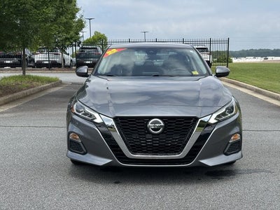 2022 Nissan Altima 2.5 SV