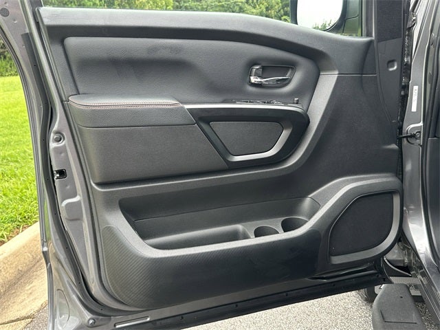 2024 Nissan Titan PRO-4X