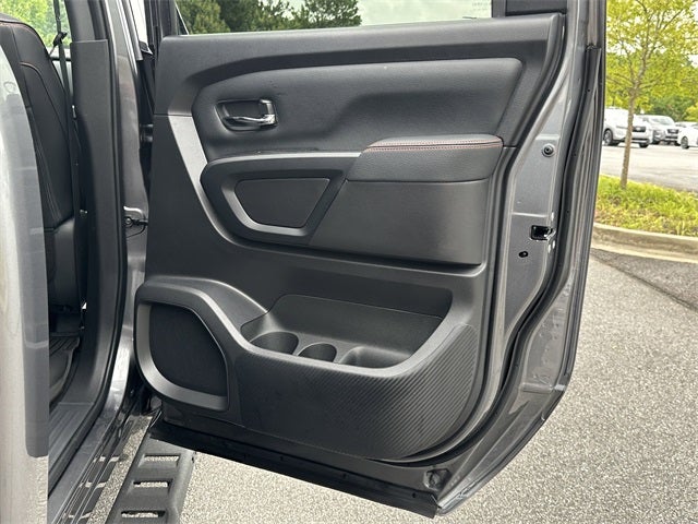 2024 Nissan Titan PRO-4X