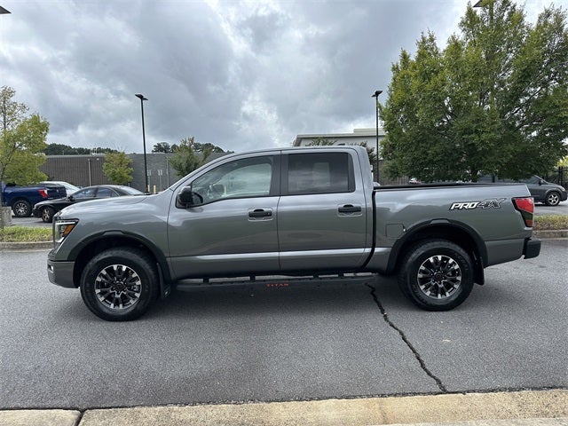 2024 Nissan Titan PRO-4X