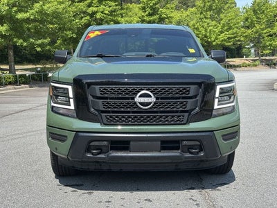 2024 Nissan Titan SV BLACK EDITION