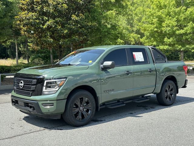 2024 Nissan Titan SV BLACK EDITION