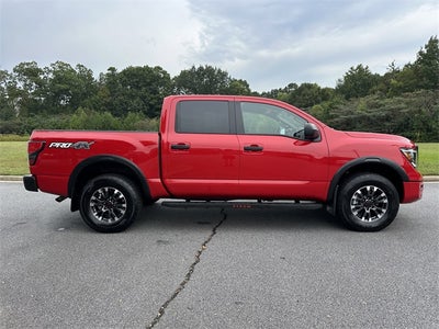 2024 Nissan Titan PRO-4X