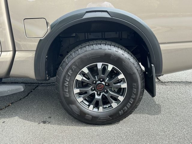 2024 Nissan Titan PRO-4X