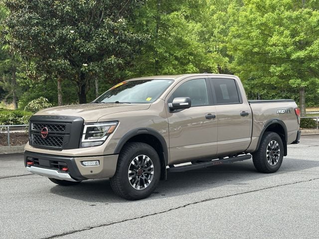 2024 Nissan Titan PRO-4X