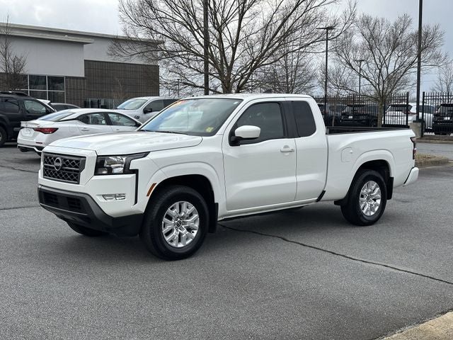 2024 Nissan Frontier SV