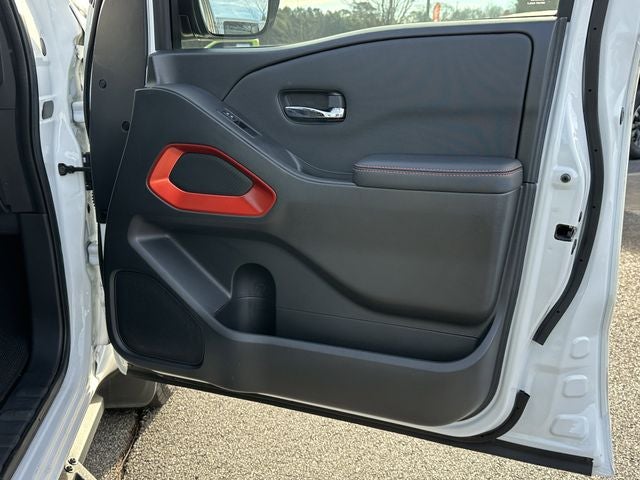 2024 Nissan Frontier PRO-X