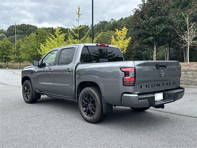 2026 Nissan Frontier SV Dark Armor