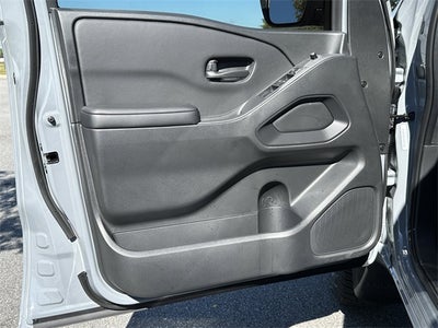 2026 Nissan Frontier SV Dark Armor 1" LIFT