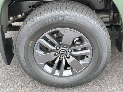 2027 Nissan Frontier SV