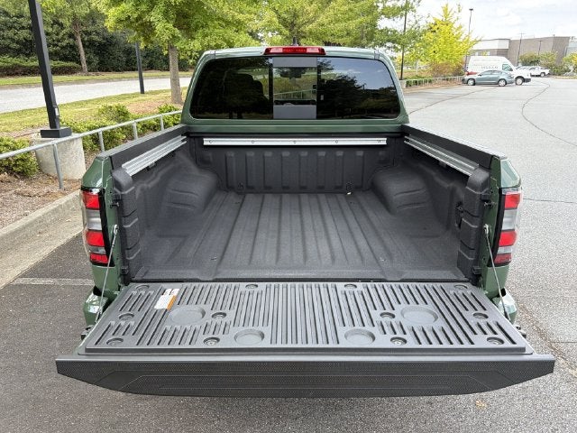 2027 Nissan Frontier SV
