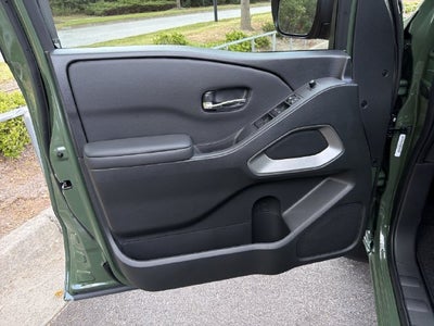 2027 Nissan Frontier SV