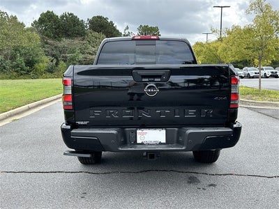 2026 Nissan Frontier SV Dark Armor
