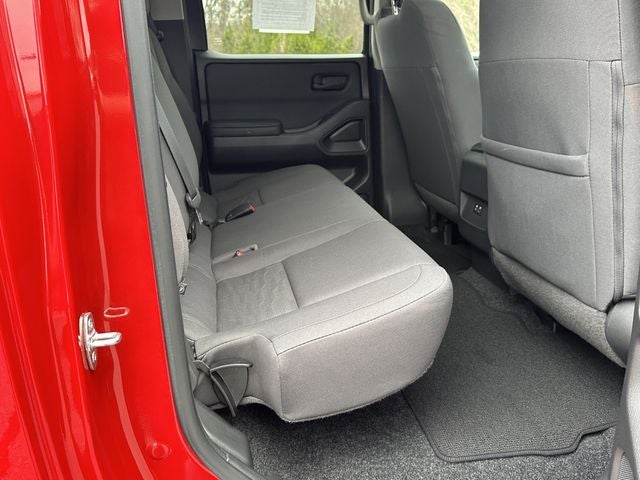 2023 Nissan Frontier S