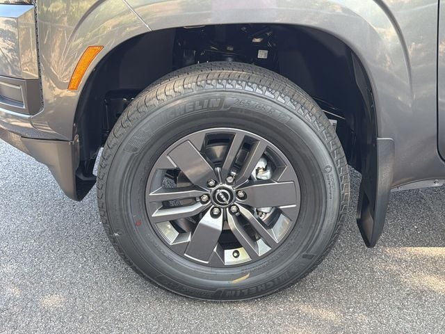 2027 Nissan Frontier SV