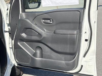 2027 Nissan Frontier SV