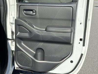 2027 Nissan Frontier SV