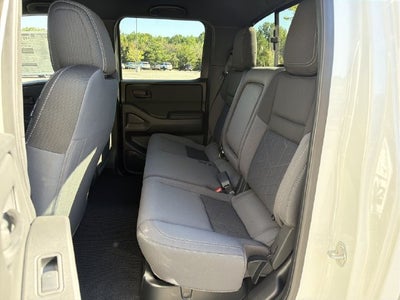 2027 Nissan Frontier SV