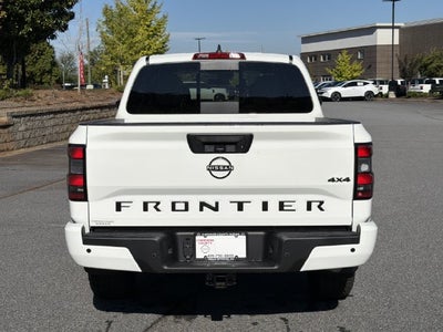 2027 Nissan Frontier SV