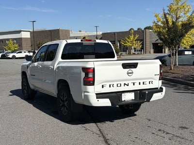 2027 Nissan Frontier SV