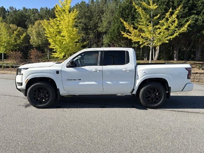 2027 Nissan Frontier SV