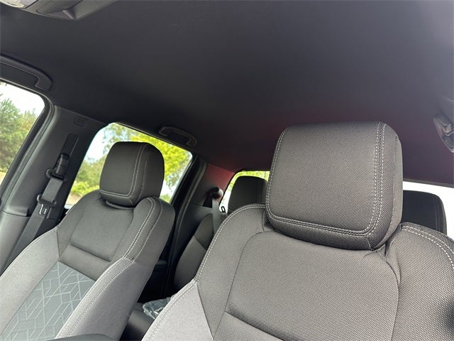 2026 Nissan Frontier SV Dark Armor