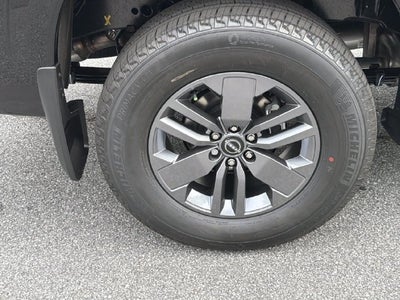 2027 Nissan Frontier SV