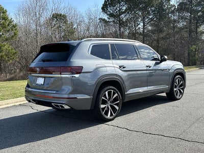 2024 Volkswagen Atlas 2.0T SEL Premium R-Line