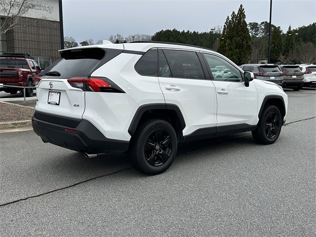 2024 Toyota RAV4 XLE