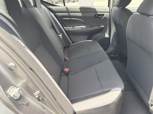 2025 Nissan Versa 1.6 S Manual