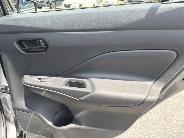 2025 Nissan Versa 1.6 S Manual
