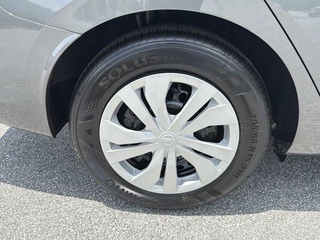 2025 Nissan Versa 1.6 S Manual