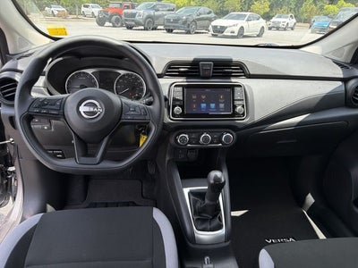 2025 Nissan Versa 1.6 S Manual