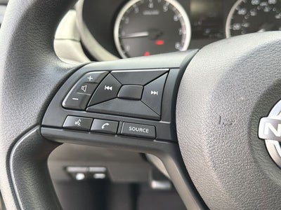 2025 Nissan Versa 1.6 S Manual